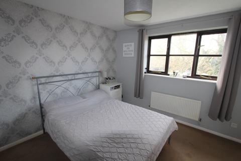 10 Cedar Rise, South Ockendon, RM15 6RB