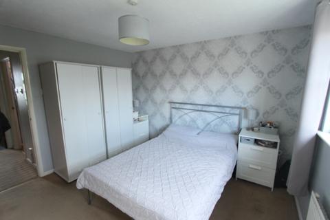 10 Cedar Rise, South Ockendon, RM15 6RB