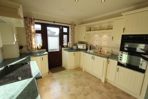 6 Brookmans Avenue, Grays, RM16 2LN