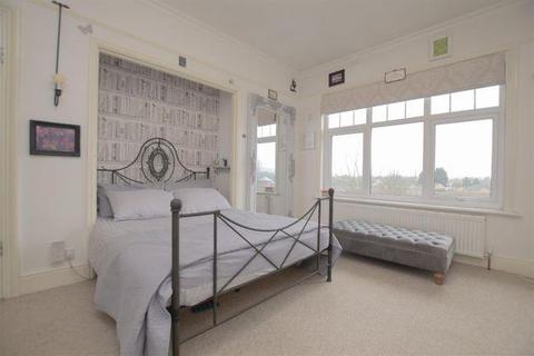 69 Barrowby Road, Grantham, NG31 8AB