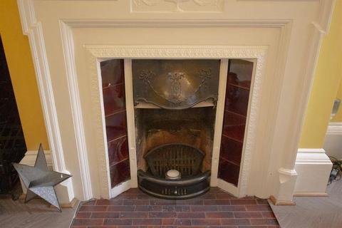 69 Barrowby Road, Grantham, NG31 8AB