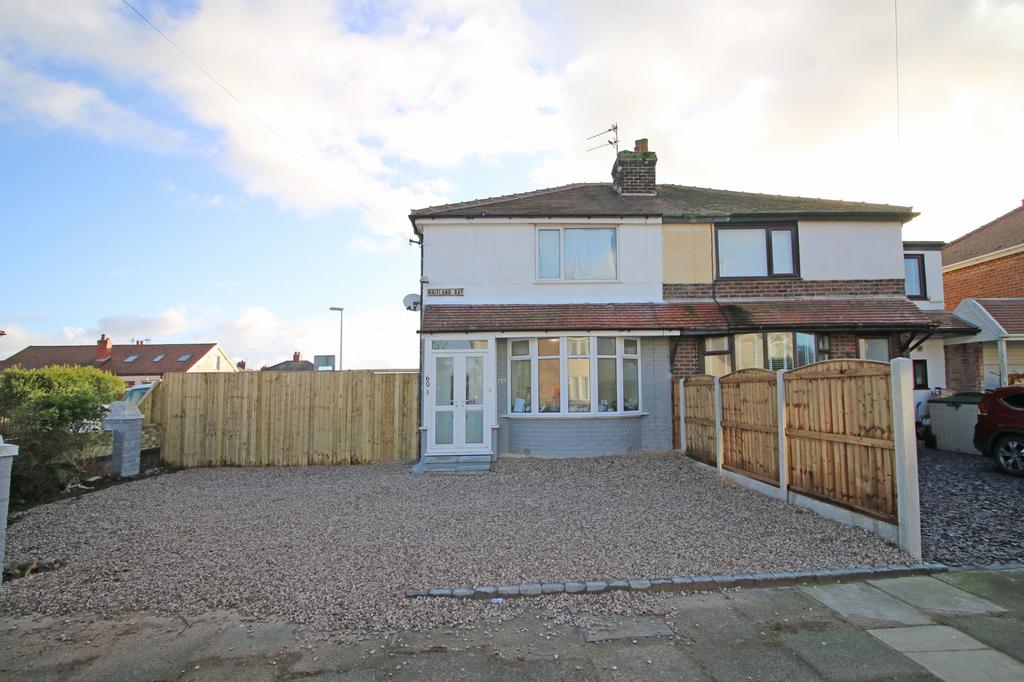 Maitland Avenue, ThorntonCleveleys... 2 bed semidetached house £135,000