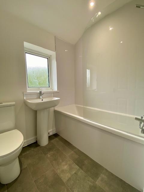 House in Durham - View 4