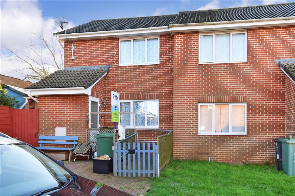 Kingslea Park East Cowes Isle Of Wight 2 Bed Semi detached House 