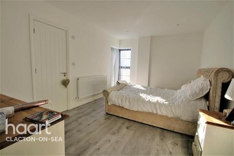 3 bedroom flat to rent - Kings Parade