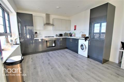 3 bedroom apartment to rent, 143 - 145 Kings Parade, Clacton-on-Sea