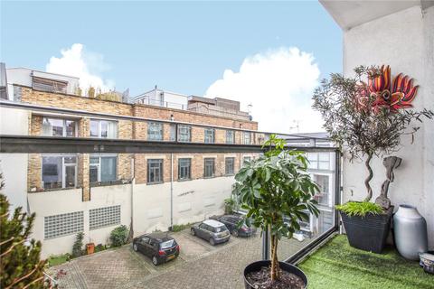 12 Tanners Yard, London, E2 6QB