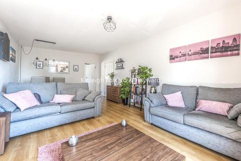 Flat 5, Brownhill Court, 1b Brownhill Road, London, SE6 2DA