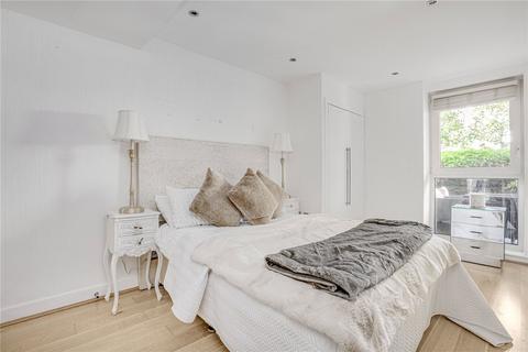 2 bedroom flat to rent, Regal House, Lensbury Avenue, London
