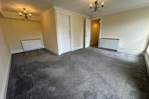 2 bedroom apartment to rent, Monk Street, Monmouth, NP25