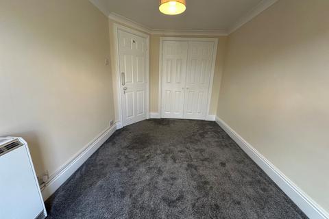 2 bedroom apartment to rent, Monk Street, Monmouth, NP25