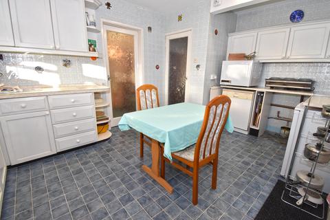 28 Maplecroft Lane, Nazeing, Waltham Abbey, EN9 2NS