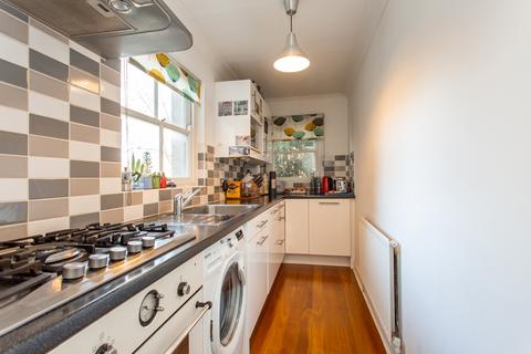 1 bedroom flat to rent, Campbell Road, Bow, E3