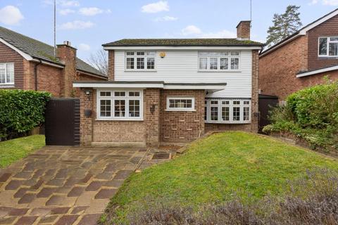 4 Deepdale Avenue, Bromley, BR2 0TJ