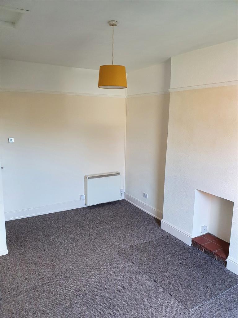 Riley Crescent, Pennfields, Wolverhampton, WV3 1 bed apartment £475