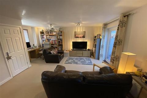 5 Cheal Way, Wick, Littlehampton, BN17 6FL