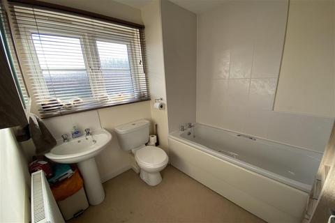 5 Cheal Way, Wick, Littlehampton, BN17 6FL