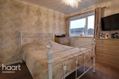 36 Fairways, Norwich, NR6 5PN