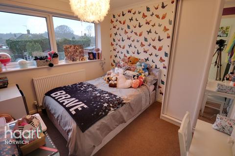 36 Fairways, Norwich, NR6 5PN