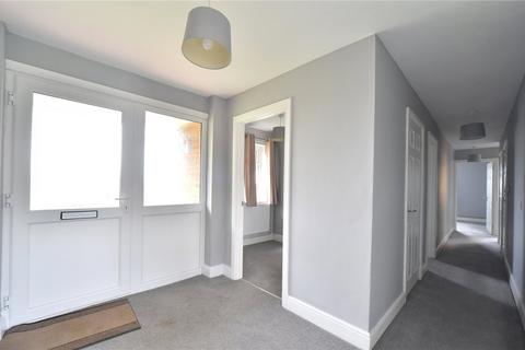 4 bedroom bungalow to rent, The Pines, Holywell Row, Bury St. Edmunds, Suffolk, IP28