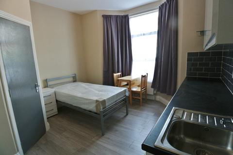 undefined, Howard Road, Cricklewood NW2