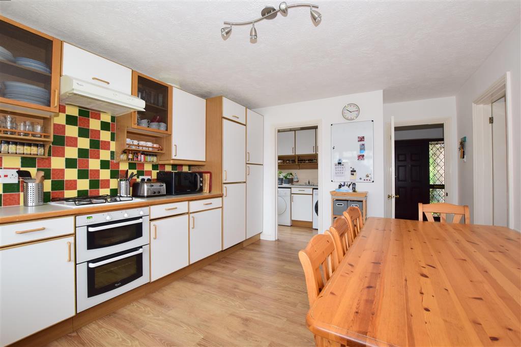 Kitchen / Breakfast Room