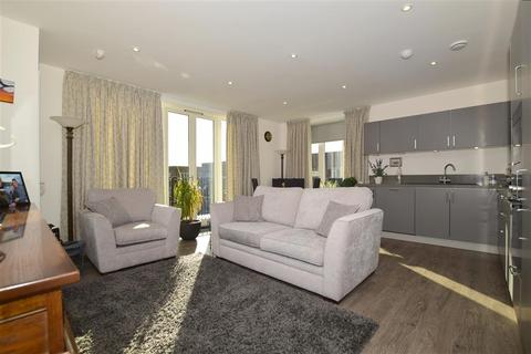 Flat 12, 6 Corys Road, Rochester, ME1 1GN