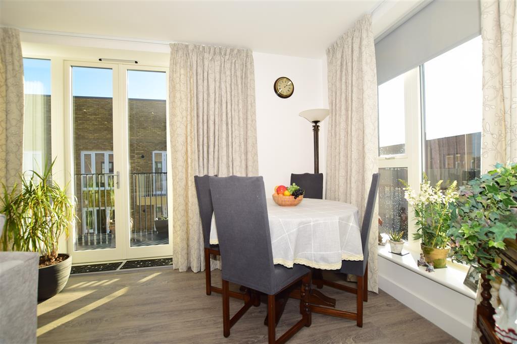Kitchen/ Lounge / Diner