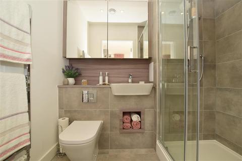 Flat 12, 6 Corys Road, Rochester, ME1 1GN