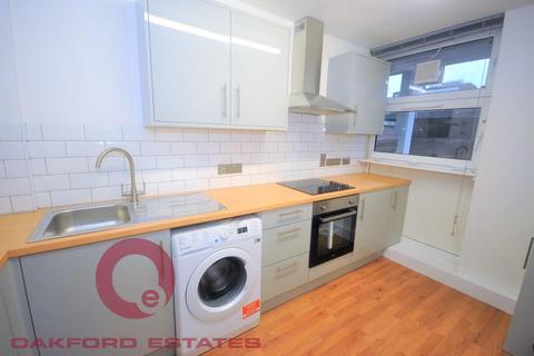 4 bedroom flat to rent, Munster Square, Euston, London NW1