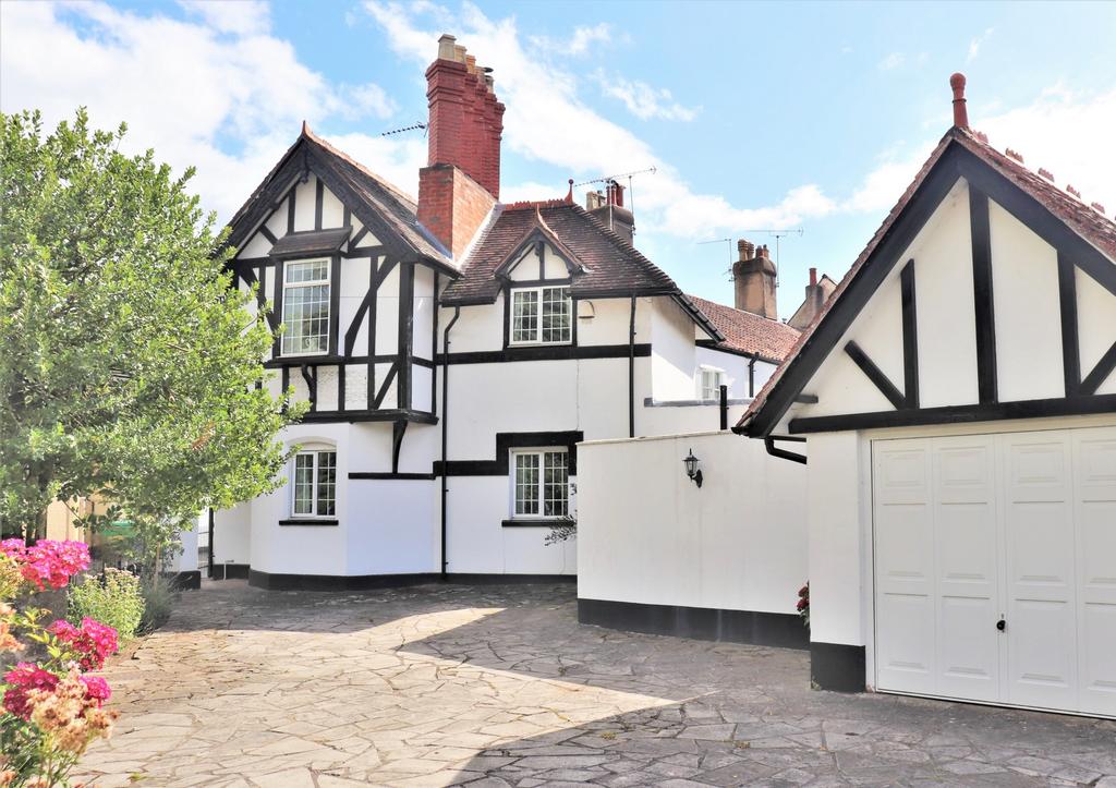 Drybridge Street, Monmouth, NP25 3 bed house £380,000