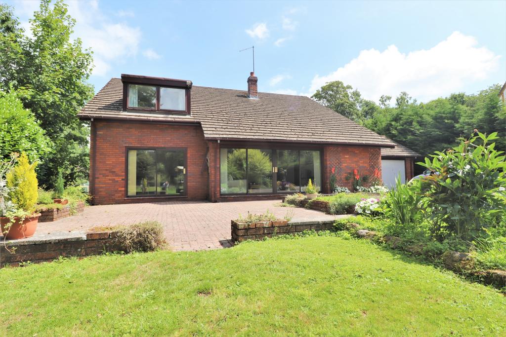 Oak House, The Narth, NP25 4 bed house £615,000