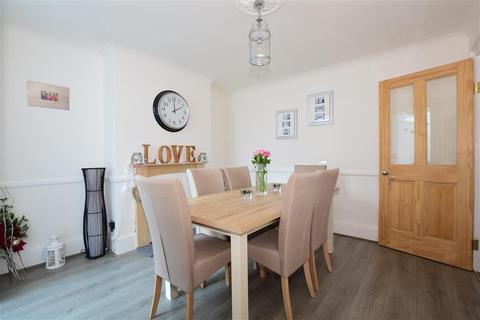 4 Approach Road, Broadstairs, CT10 1QT