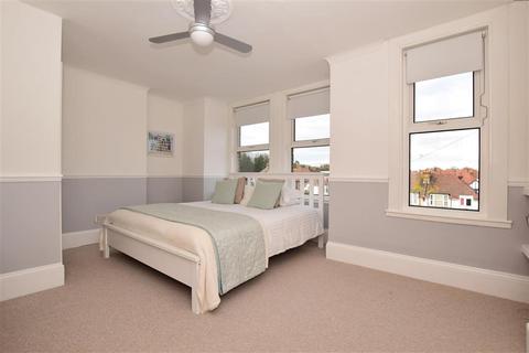 4 Approach Road, Broadstairs, CT10 1QT