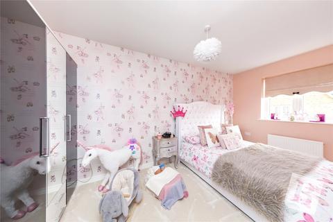 1 Arnwil Drive, Romford, RM3 7GL