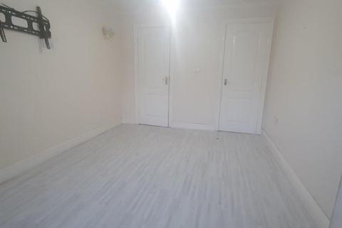 172 Westend Street, Oldham, OL9 6DW