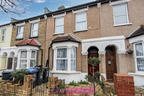 28 Dundee Road, London, SE25 4QJ