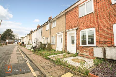 2 bedroom terraced house to rent, Albert Street, Colchester, Essex, CO1