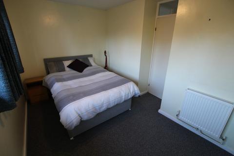 1 bedroom flat to rent - The Cloisters, Burton-On-Trent, DE15