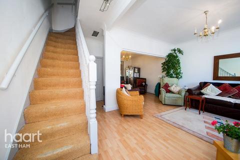 92 Leigh Road, London, E6 2AS