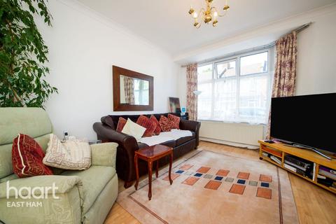 92 Leigh Road, London, E6 2AS