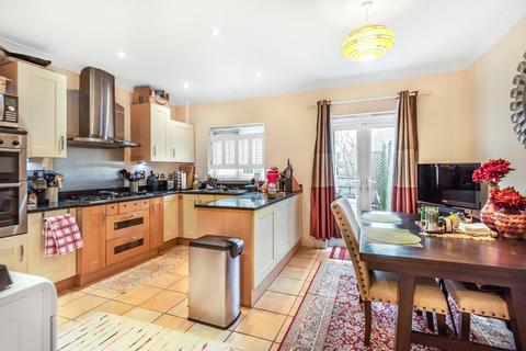 13 Complins Close, Oxford, OX2 6PZ