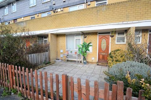 44 Eldridge Close, Feltham, TW14 9NF