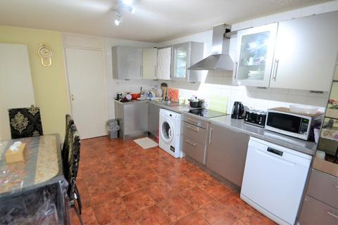 44 Eldridge Close, Feltham, TW14 9NF