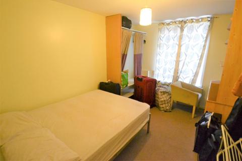 44 Eldridge Close, Feltham, TW14 9NF