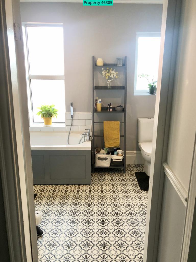 Family bathroom