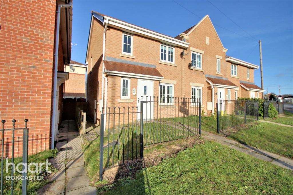 West End Lane, Rossington, Doncaster 3 bed end of terrace house £110,000