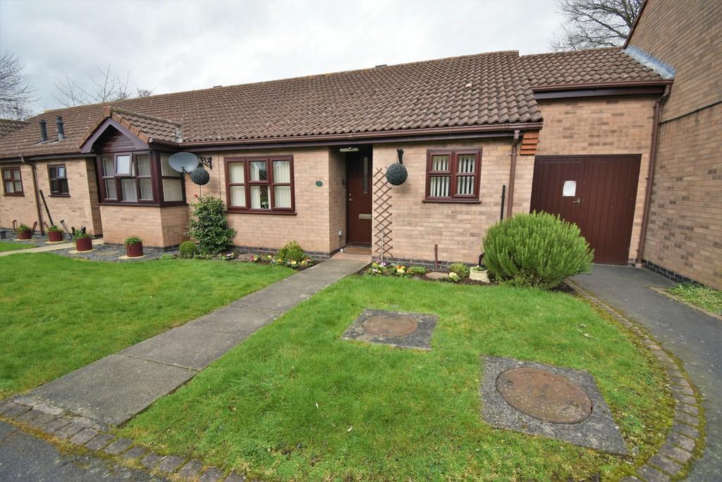 Holly Green, BurtononTrent 2 bed terraced bungalow £120,000