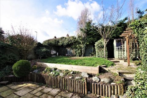12 College Road, Denstone, Uttoxeter, ST14 5HR