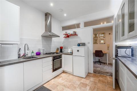 Flat 3, 7 Tring Avenue, London, W5 3QA